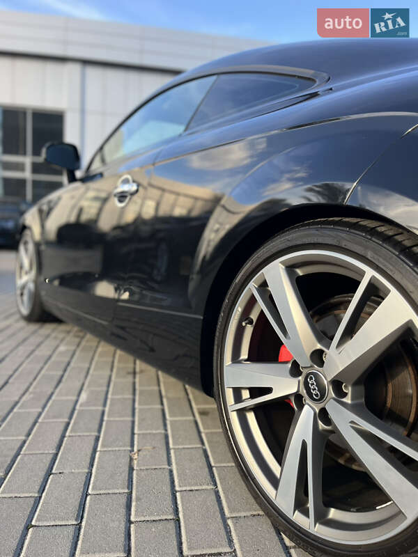Купе Audi TT 2009 в Киеве фото 5 Купе Audi TT 2009 в Киеве