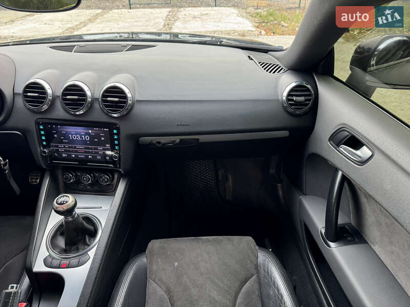 Купе Audi TT 2006 в Києві фото 30 Купе Audi TT 2006 в Києві