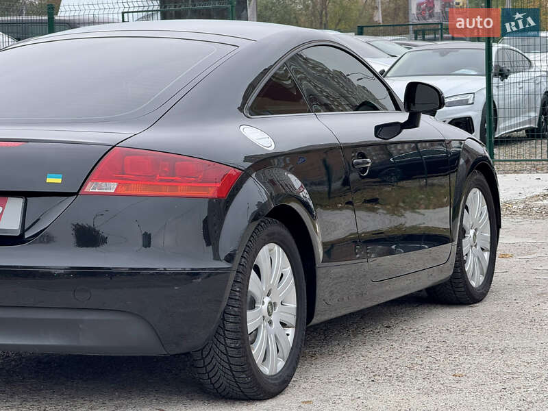 Купе Audi TT 2006 в Києві фото 62 Купе Audi TT 2006 в Києві