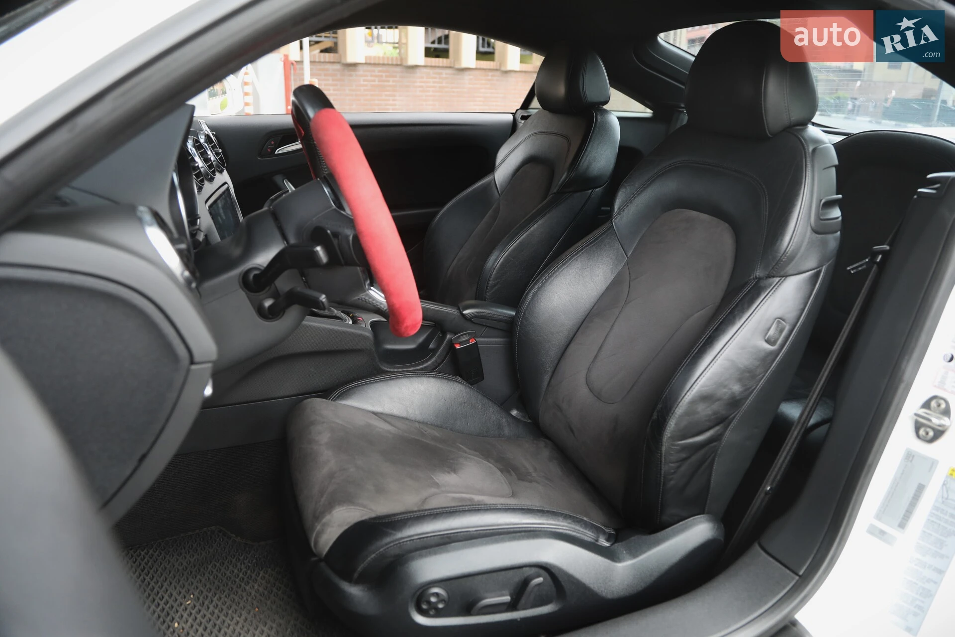 2011 Audi TT - мініатюра 7