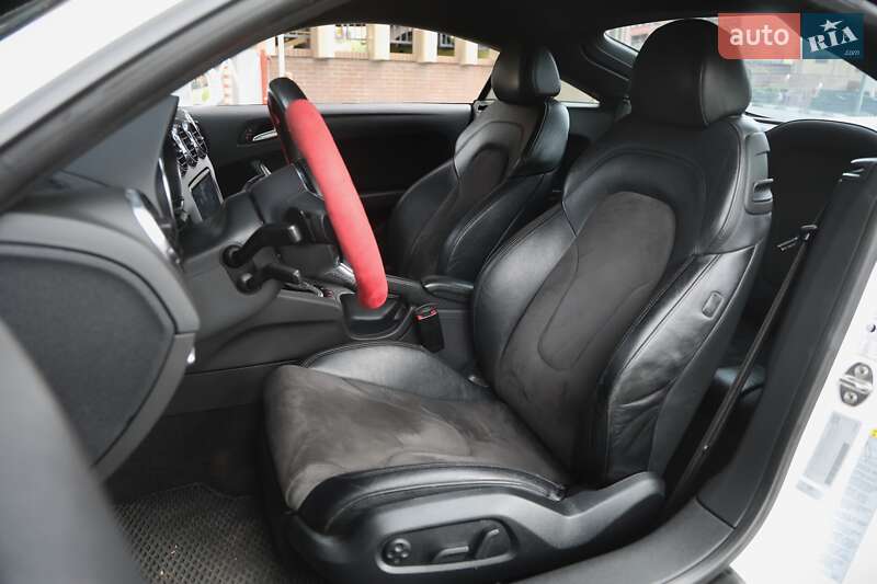 Купе Audi TT 2011 в Харкові