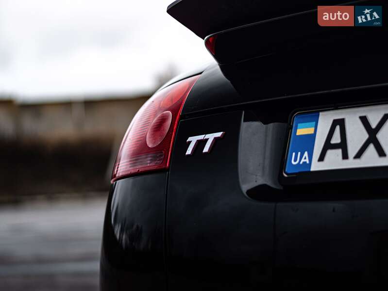 Родстер Audi TT 2000 в Харькове