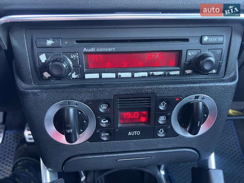 Купе Audi TT 2002 в Кропивницькому фото 26 Купе Audi TT 2002 в Кропивницькому