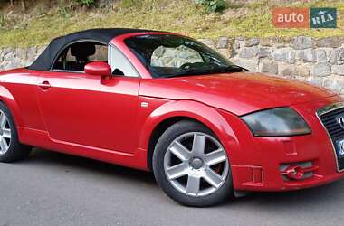 Родстер Audi TT 2003 в Ворзеле
