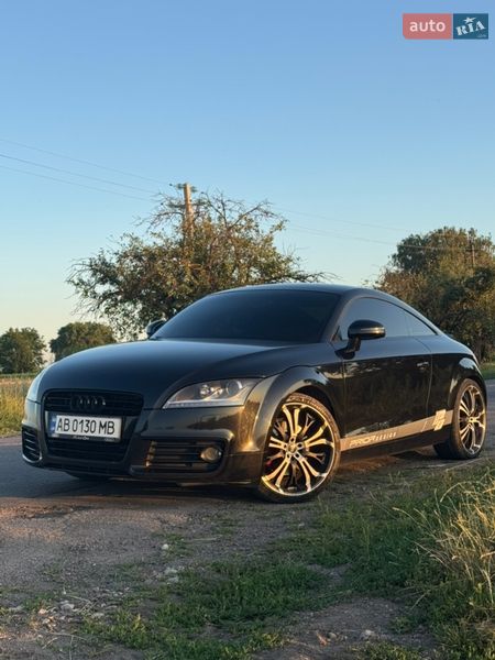Audi TT 2011 Audi TT 2011