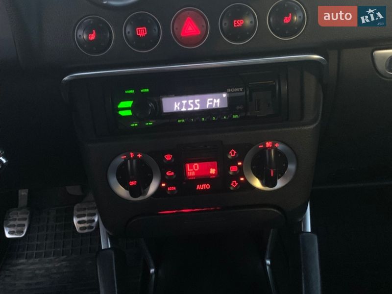 Купе Audi TT 1999 в Днепре