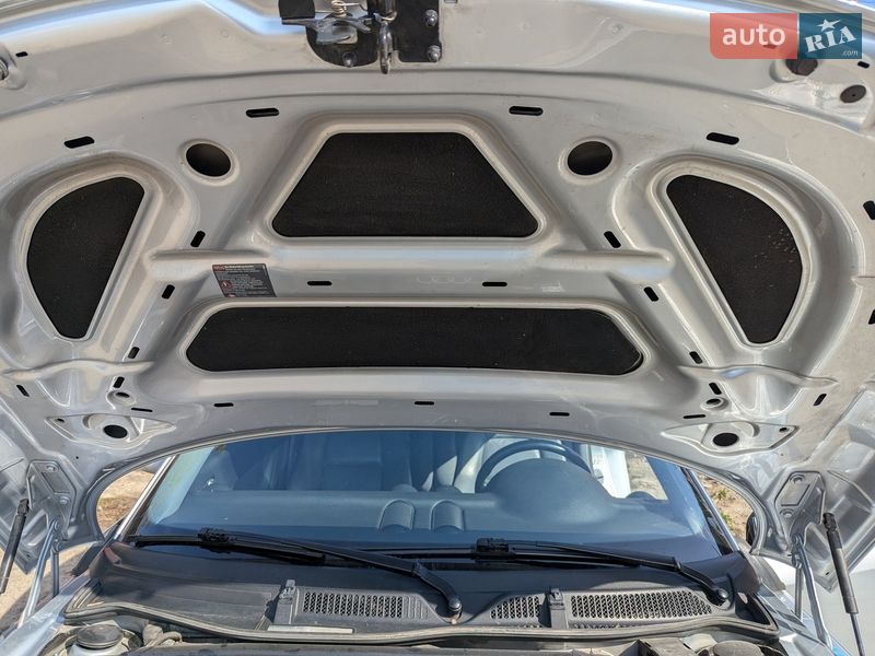 Купе Audi TT 1999 в Южноукраинске
