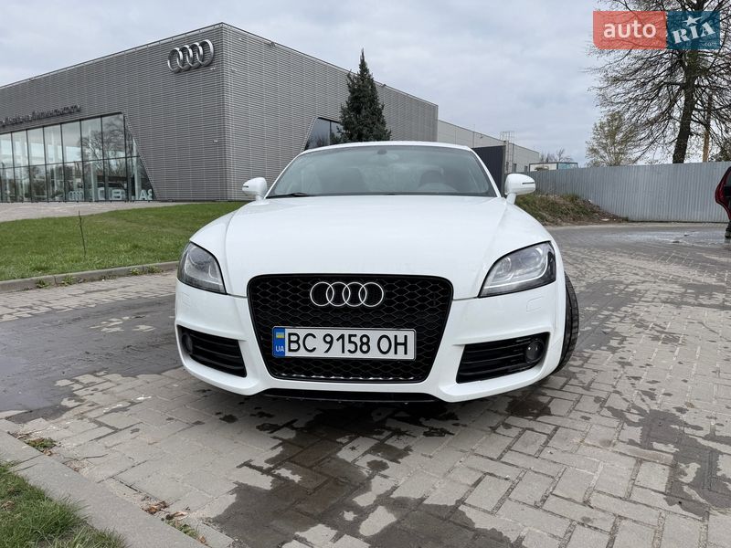 Купе Audi TT 2011 в Львове