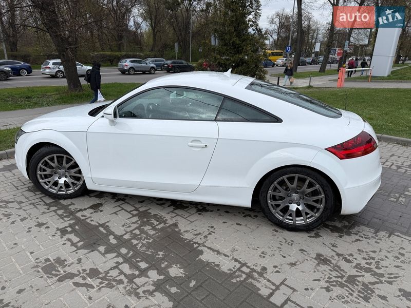 Купе Audi TT 2011 в Львове