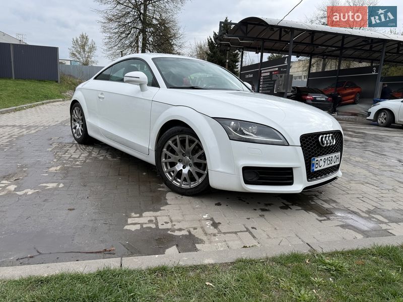 Купе Audi TT 2011 в Львове