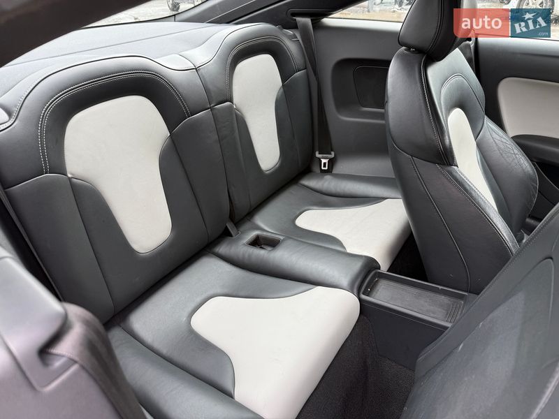 Купе Audi TT 2011 в Львове