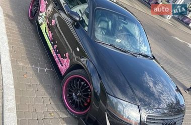 Купе Audi TT 2000 в Києві