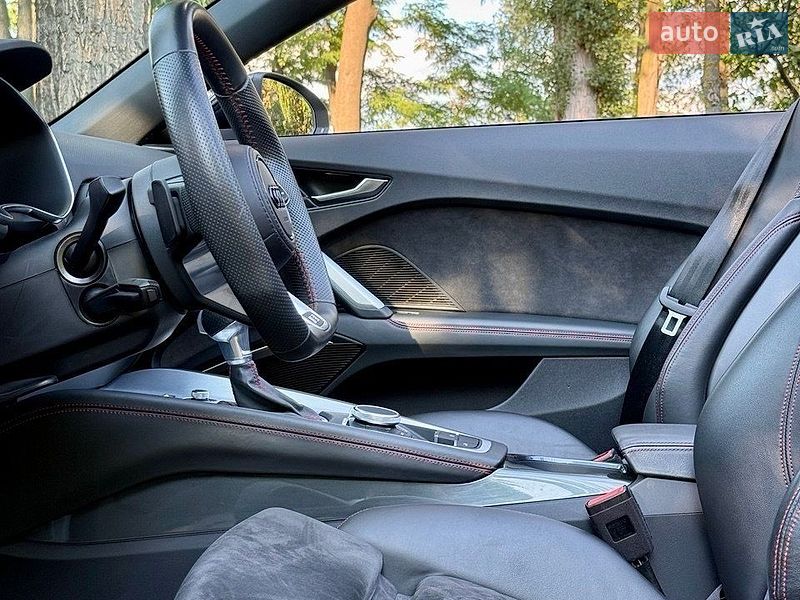 Купе Audi TT 2022 в Києві
