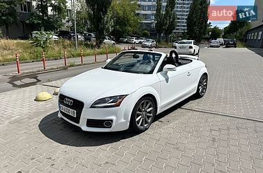 Родстер Audi TT 2011 в Киеве