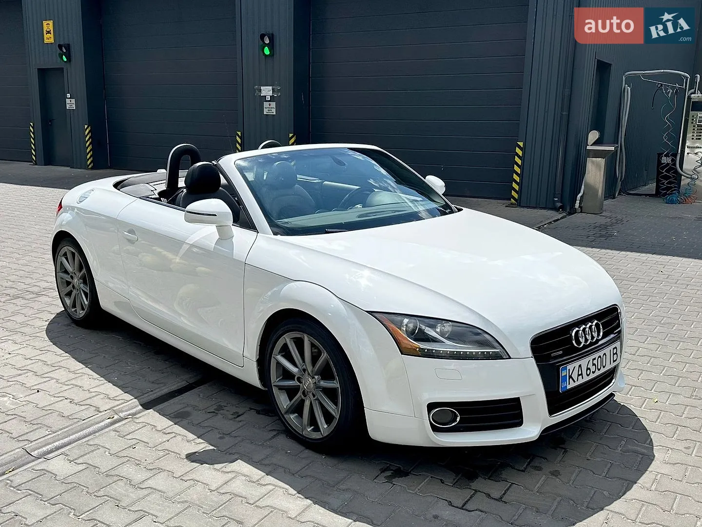 2011 Audi TT - фото 1