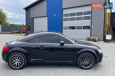 Купе Audi TT 2000 в Львове