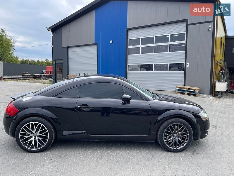 Купе Audi TT 2000 в Львове