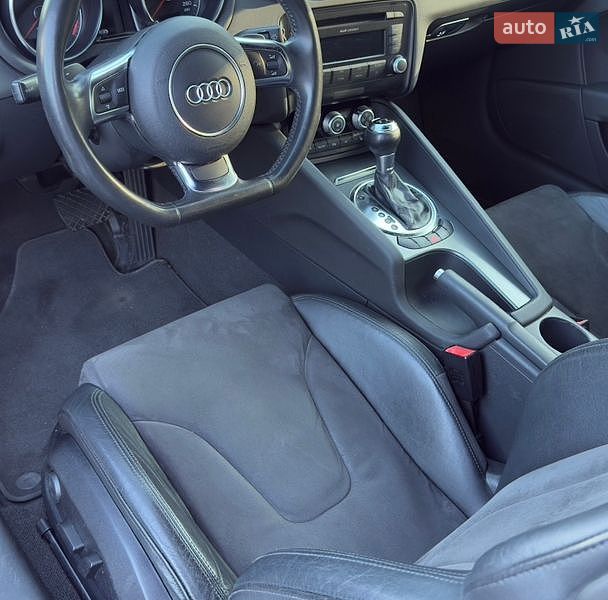 Купе Audi TT 2011 в Киеве