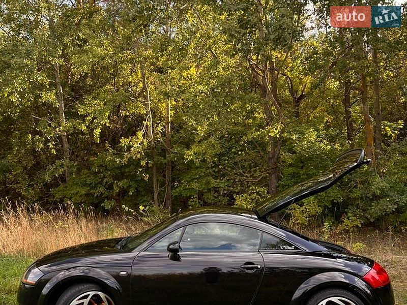 Купе Audi TT 2002 в Киеве фото 5 Купе Audi TT 2002 в Киеве
