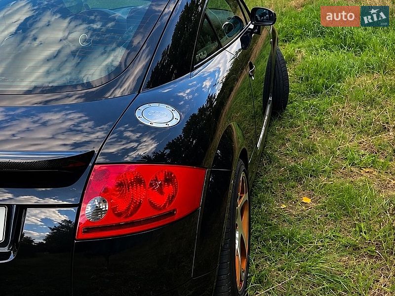 Купе Audi TT 2002 в Киеве фото 10 Купе Audi TT 2002 в Киеве