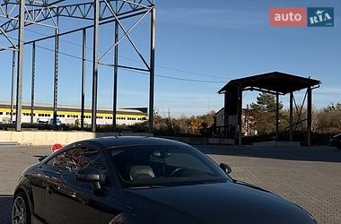 Купе Audi TT 2010 в Львові