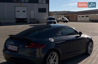 Купе Audi TT 2010 в Львові