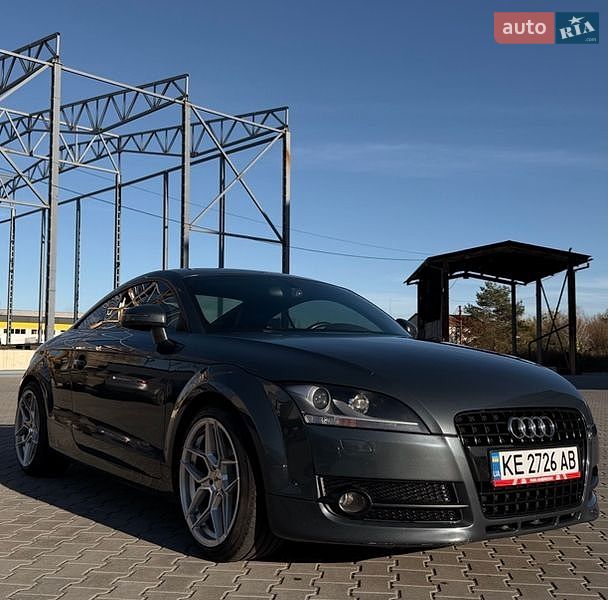 Купе Audi TT 2010 в Львові
