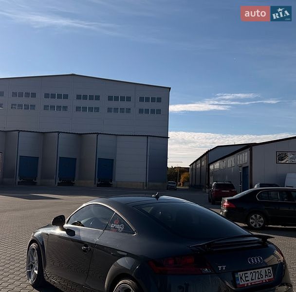 Купе Audi TT 2010 в Львові