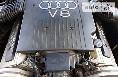 Седан Audi V8 1993 в Днепре