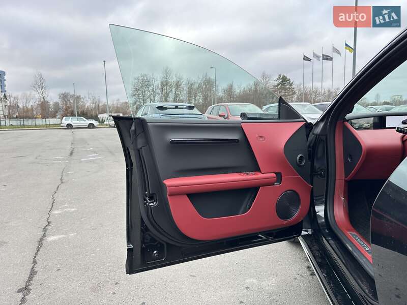 Фастбэк Avatr 06 2025 в Львове фото 32 Фастбэк Avatr 06 2025 в Львове