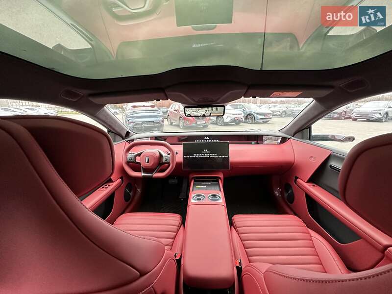 Фастбэк Avatr 06 2025 в Львове фото 37 Фастбэк Avatr 06 2025 в Львове