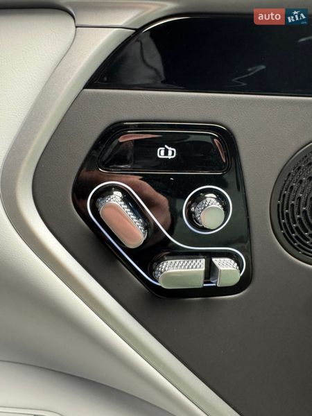 Позашляховик / Кросовер Avatr 11 2025 в Києві