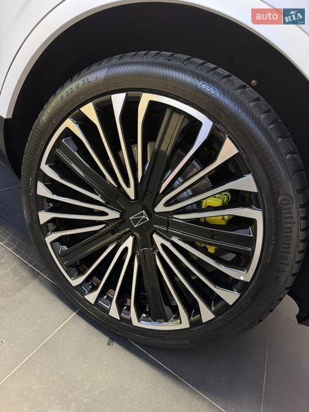 Позашляховик / Кросовер Avatr 11 2025 в Києві