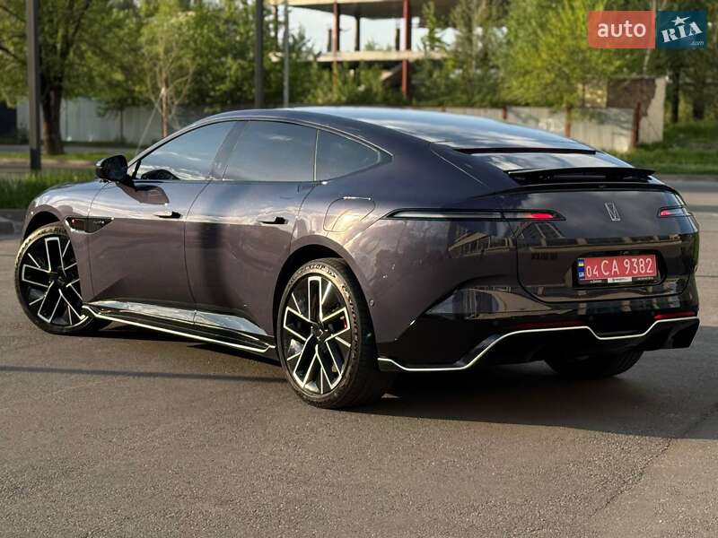 Ліфтбек Avatr 12 2023 в Дніпрі фото 8 Ліфтбек Avatr 12 2023 в Дніпрі