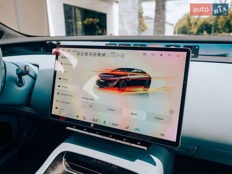 Лифтбек Avatr 12 2024 в Киеве