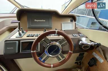 Моторная яхта Azimut Flybridge-Range 2011 в Киеве