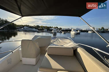 Моторна яхта Azimut Flybridge-Range 2011 в 