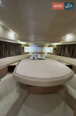 Моторна яхта Azimut Flybridge-Range 2011 в 