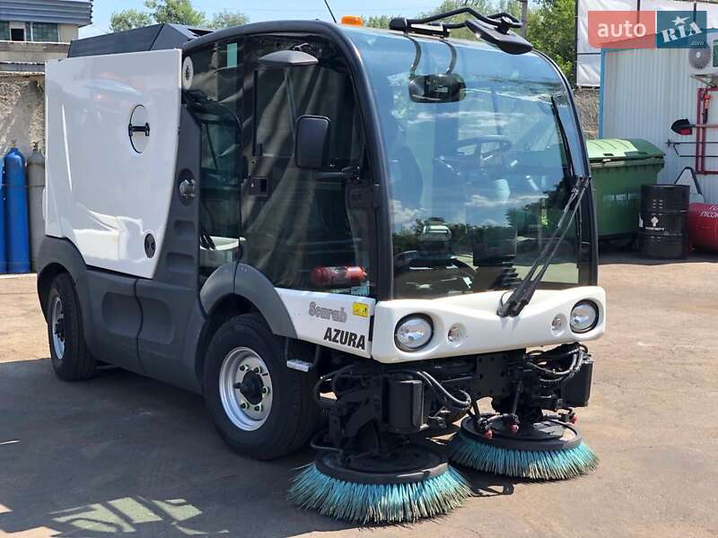 Уборочная машина Azura MC 200 2014 в Житомире фото 2 Уборочная машина Azura MC 200 2014 в Житомире