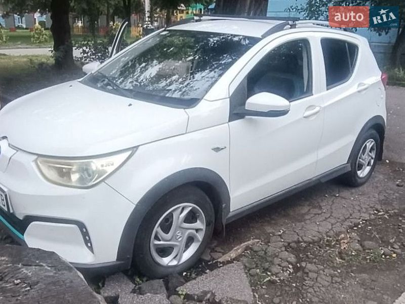 Хэтчбек BAIC EC3 2018 в Кривом Роге
