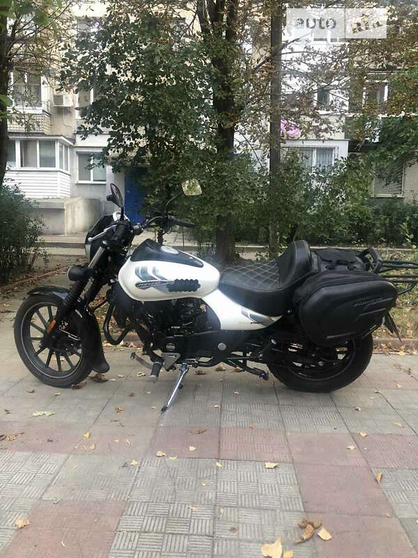Мотоцикл Круизер Bajaj Avenger 2020 в Новгородке