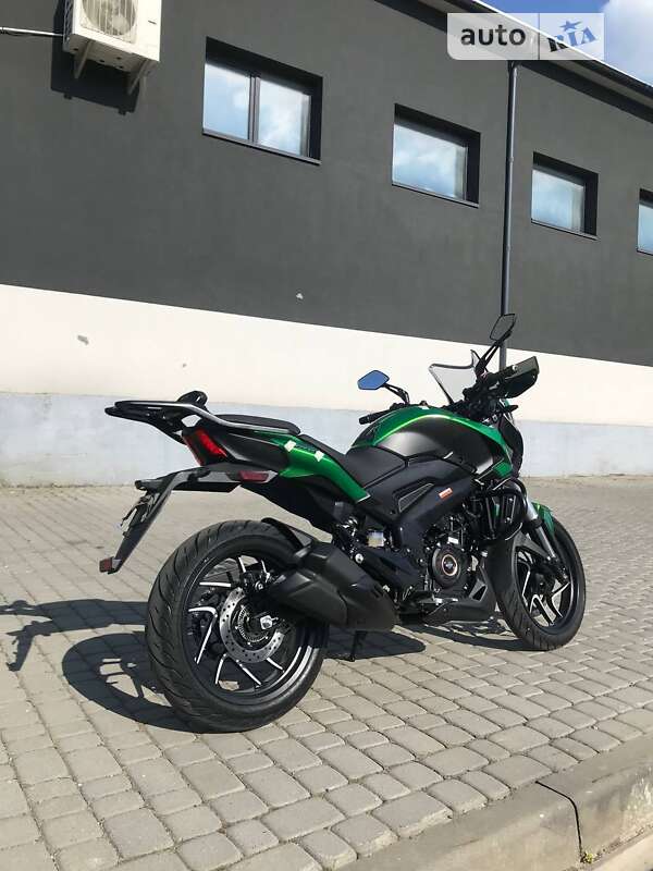 Мотоцикл Спорт-туризм Bajaj Dominar 400 2023 в Тернополе