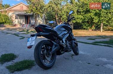 Мотоцикл Классик Bajaj Dominar 400 2019 в 