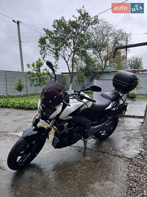 Мотоцикл Спорт-туризм Bajaj Dominar 400 2019 в 