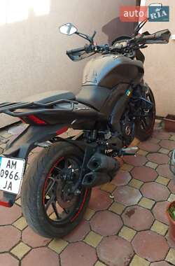 Мотоцикл Спорт-туризм Bajaj Dominar 400 2020 в 