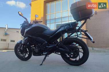 Мотоцикл Без обтекателей (Naked bike) Bajaj Dominar 400 2019 в 