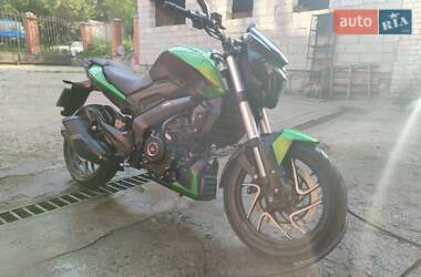 Мотоцикл Без обтекателей (Naked bike) Bajaj Dominar 400 2021 в 