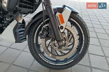 Мотоцикл Спорт-туризм Bajaj Dominar 400 2017 в 