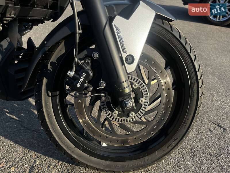 Мотоцикл Без обтекателей (Naked bike) Bajaj Dominar 400 2018 в Киеве