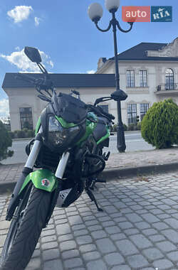 Мотоцикл Без обтекателей (Naked bike) Bajaj Dominar 400 2023 в 